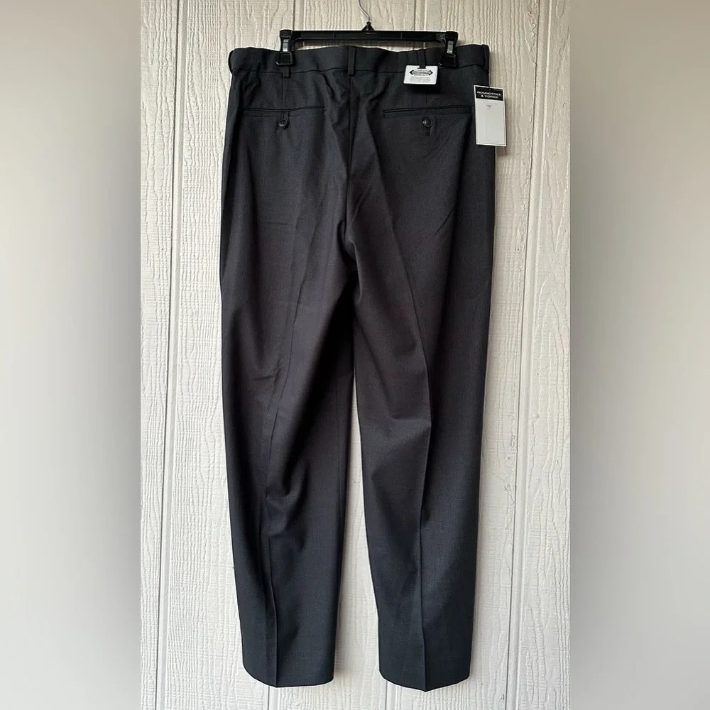 Roundtree & Yorke TravelSmart Dress Pants